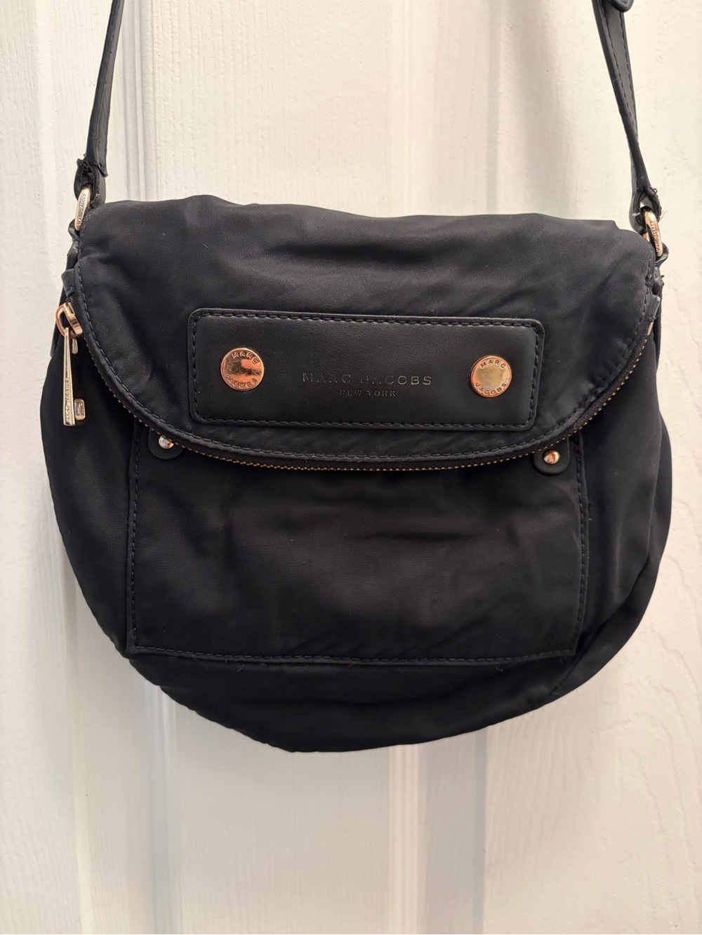 Marc Jacobs Black Nylon Crossbody Bag Gold Hardware